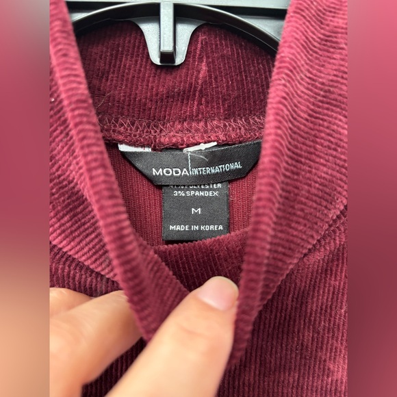 Moda International Deep Burgundy Velvet Corduroy Mock Neck Maxi Dress Size M - Picture 7 of 9